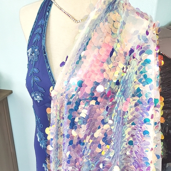 3/4" AB sequin material remnant extra wide 66"x144"  (7 1/3 Sq yds) - Picture 3 of 12